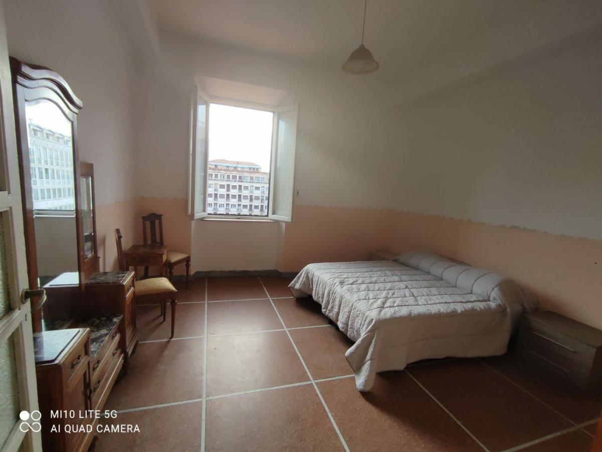 Ostello Livorno Buitenkant foto